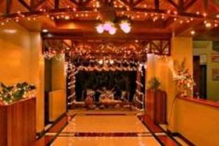 White Beach Resort Bar & Restaurant Пуэрто-Галера Экстерьер фото